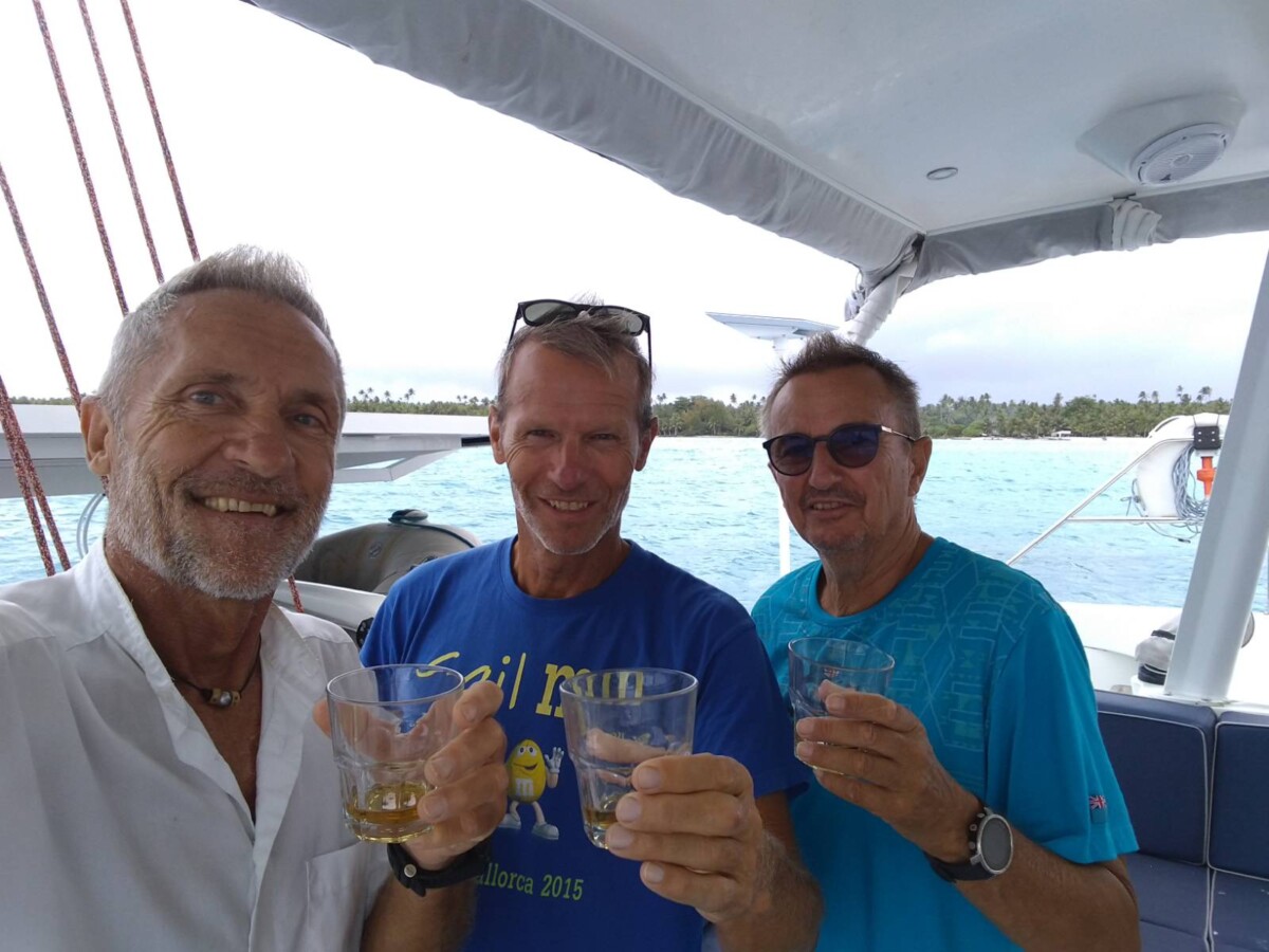 Rebonjour le Polynésia francaise(Franz)